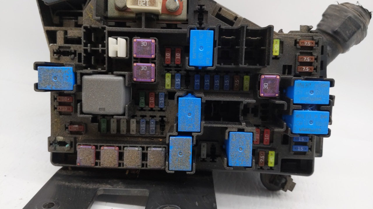 2010-2014 Subaru Legacy Fusebox Fuse Box Panel Relay Module P/N:MB503202B MB503200B, MB102801B Fits Fits 2010 2011 2012 2013