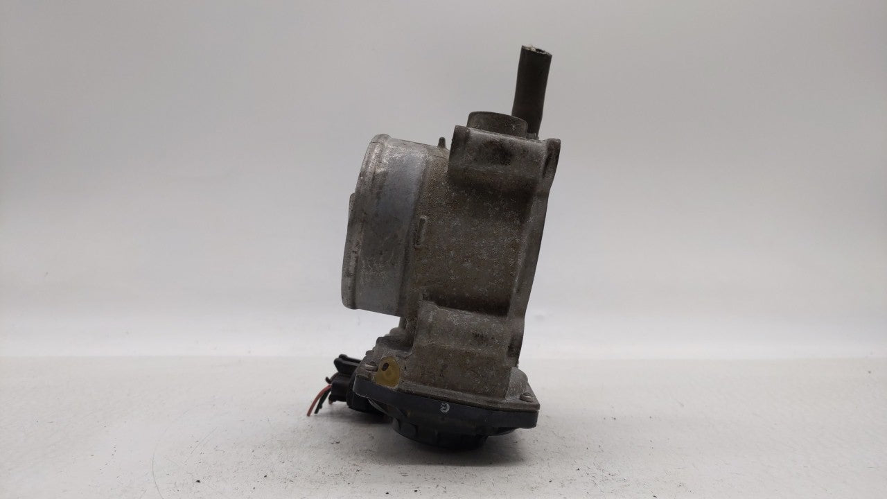 2013-2019 Subaru Legacy Throttle Body P/N:16112AA38A Fits Fits 2013 2014 2015 2016 2017 2018 2019 OEM Used Auto Parts - Oemu