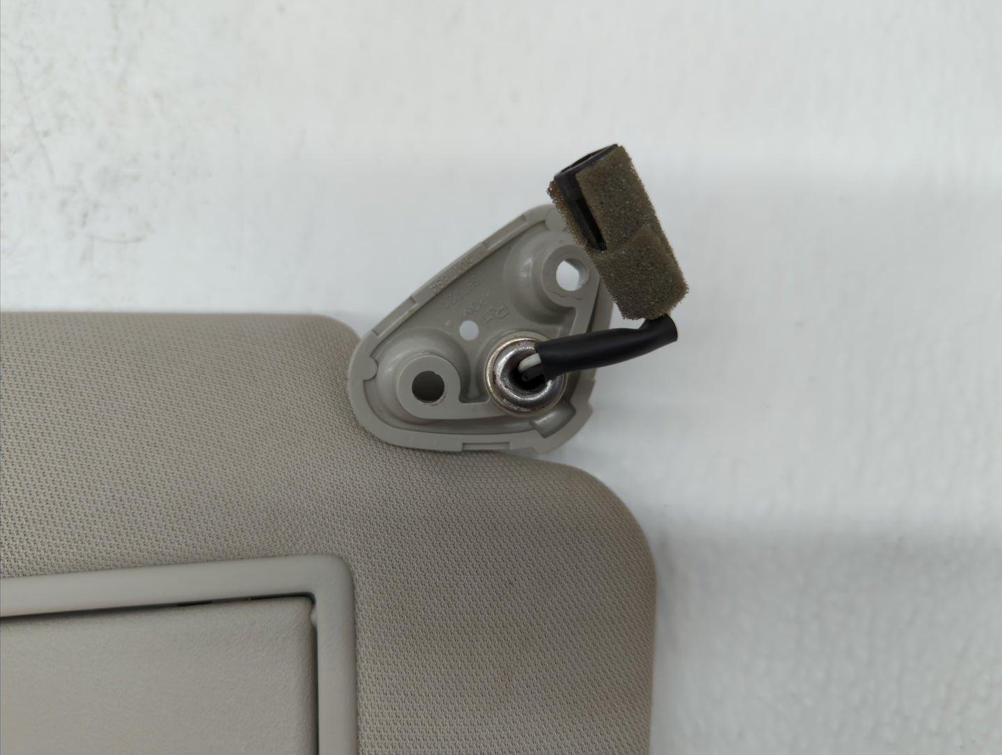 2010-2014 Subaru Legacy Sun Visor Shade Replacement Passenger Right Mirror Fits Fits 2010 2011 2012 2013 2014 OEM Used Auto 