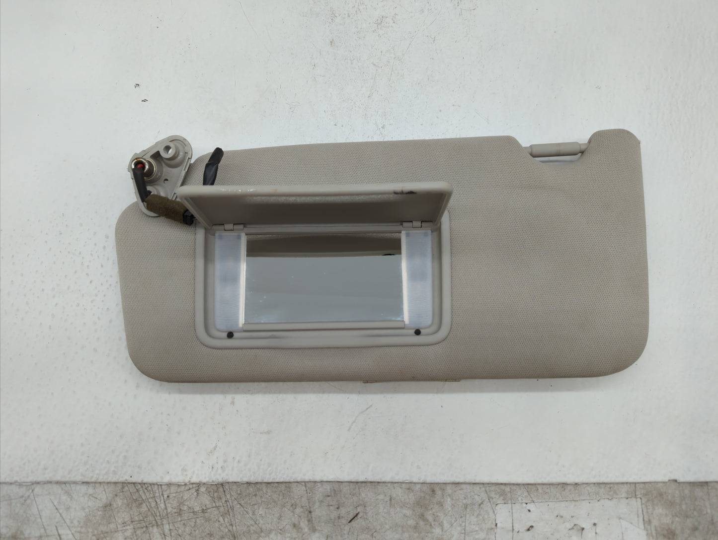 2010-2014 Subaru Legacy Sun Visor Shade Replacement Driver Left Mirror Fits Fits 2010 2011 2012 2013 2014 OEM Used Auto Part