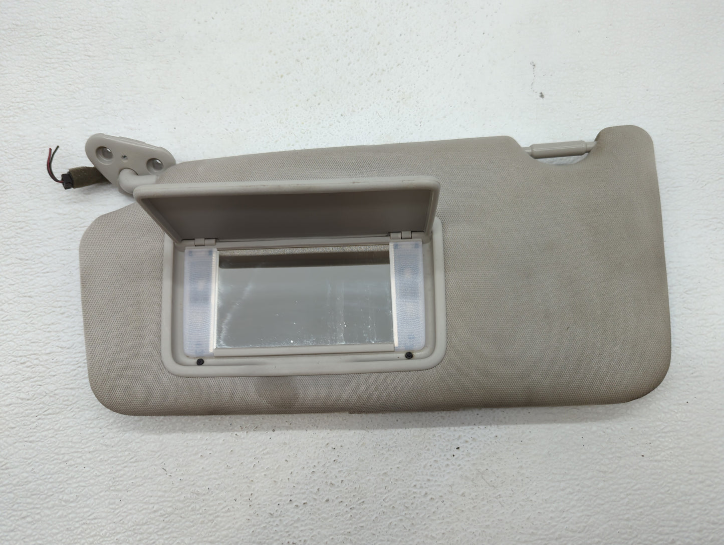 2010-2014 Subaru Legacy Sun Visor Shade Replacement Driver Left Mirror Fits Fits 2010 2011 2012 2013 2014 OEM Used Auto Part