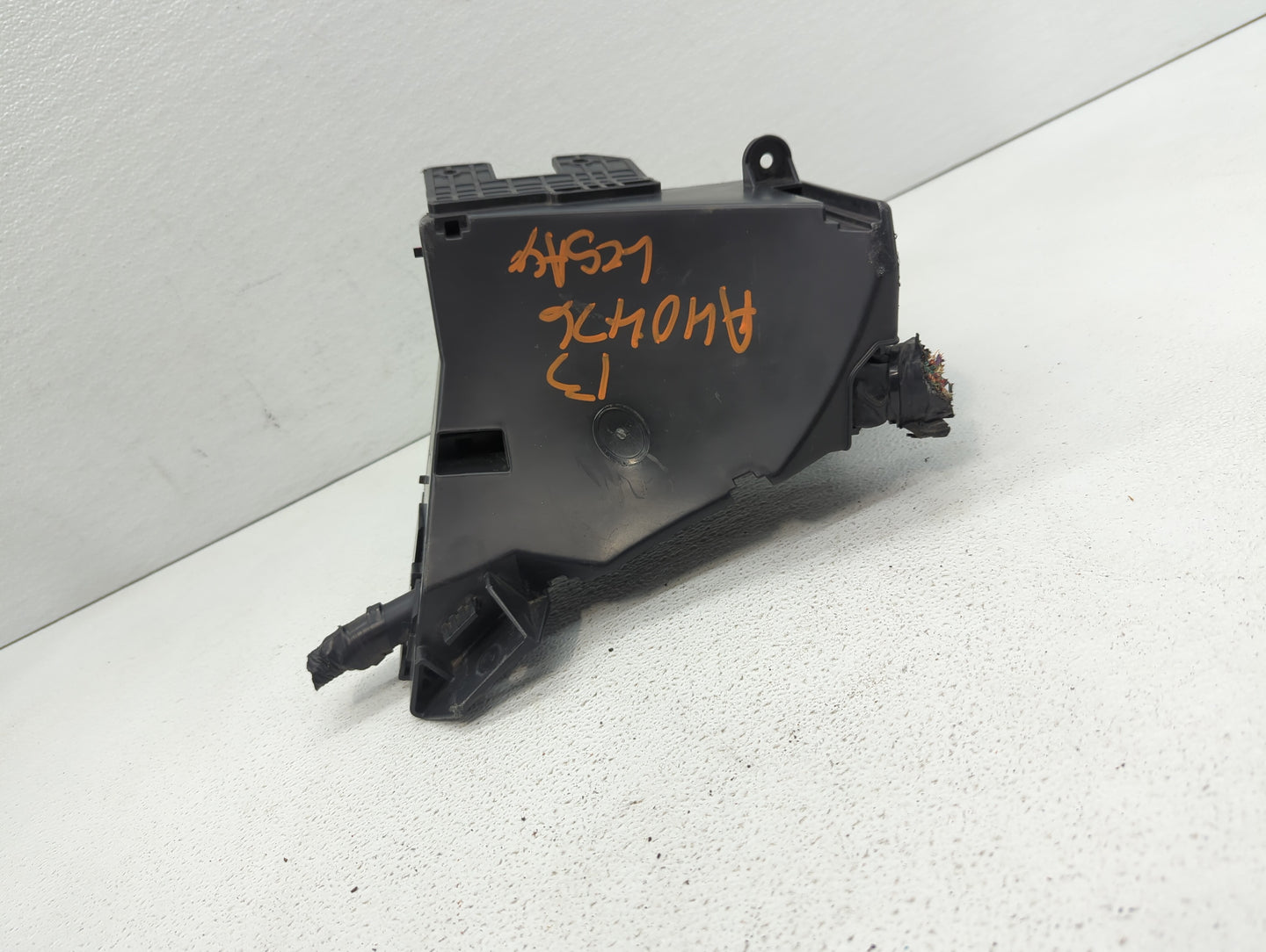 2010-2014 Subaru Legacy Fusebox Fuse Box Panel Relay Module P/N:MB10280B MB102801B, MB503202B Fits Fits 2010 2011 2012 2013 