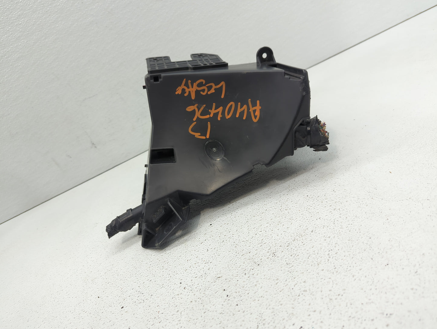 2010-2014 Subaru Legacy Fusebox Fuse Box Panel Relay Module P/N:MB10280B MB102801B, MB503202B Fits Fits 2010 2011 2012 2013 