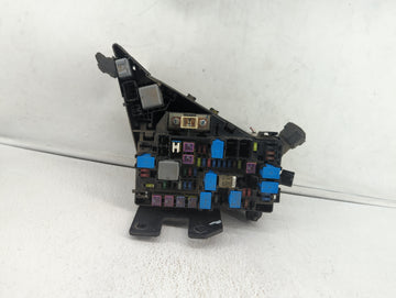 2010-2014 Subaru Legacy Fusebox Fuse Box Panel Relay Module P/N:MB10280B MB102801B, MB503202B Fits Fits 2010 2011 2012 2013 2014 OEM Used Auto Parts