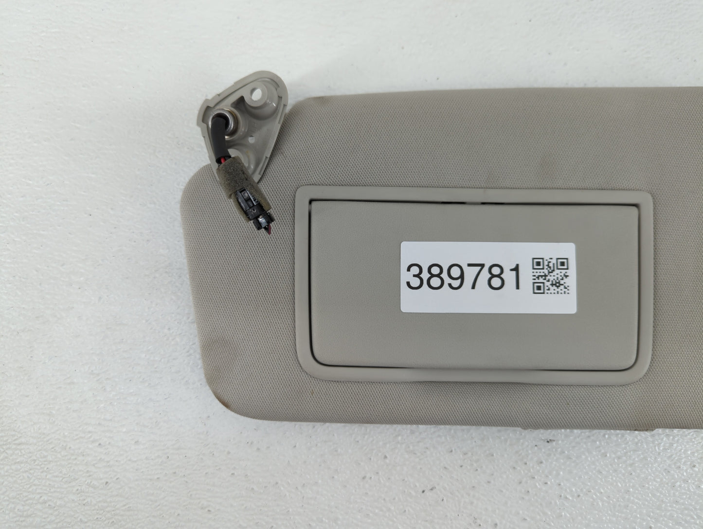 2010-2014 Subaru Legacy Sun Visor Shade Replacement Driver Left Mirror Fits Fits 2010 2011 2012 2013 2014 OEM Used Auto Part