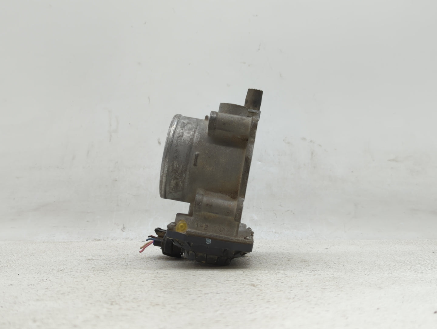 2013-2019 Subaru Legacy Throttle Body P/N:16112AA38A Fits Fits 2013 2014 2015 2016 2017 2018 2019 OEM Used Auto Parts - Oemu