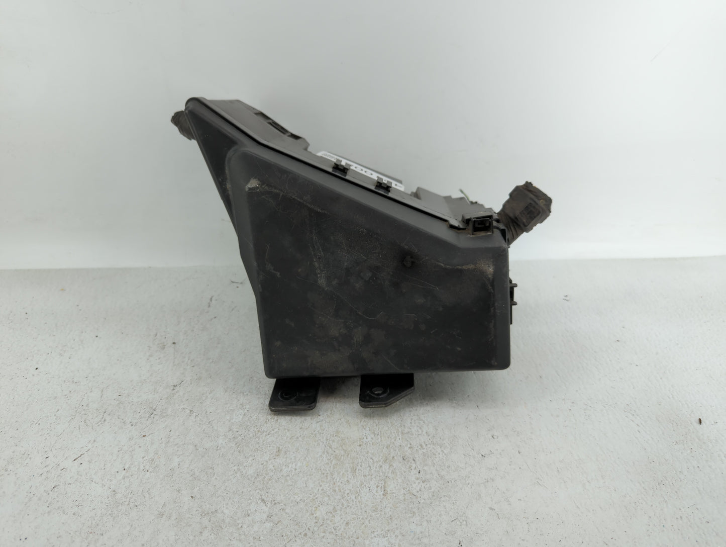 2010-2014 Subaru Legacy Fusebox Fuse Box Panel Relay Module P/N:MB102800B MB10280B, MB102801B Fits Fits 2010 2011 2012 2013 