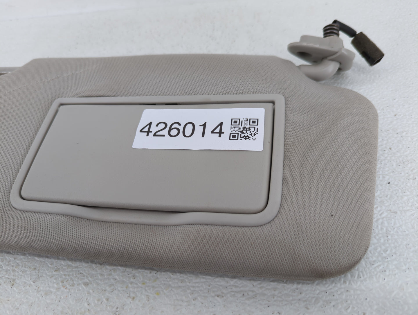 2010-2014 Subaru Legacy Sun Visor Shade Replacement Passenger Right Mirror Fits Fits 2010 2011 2012 2013 2014 OEM Used Auto 