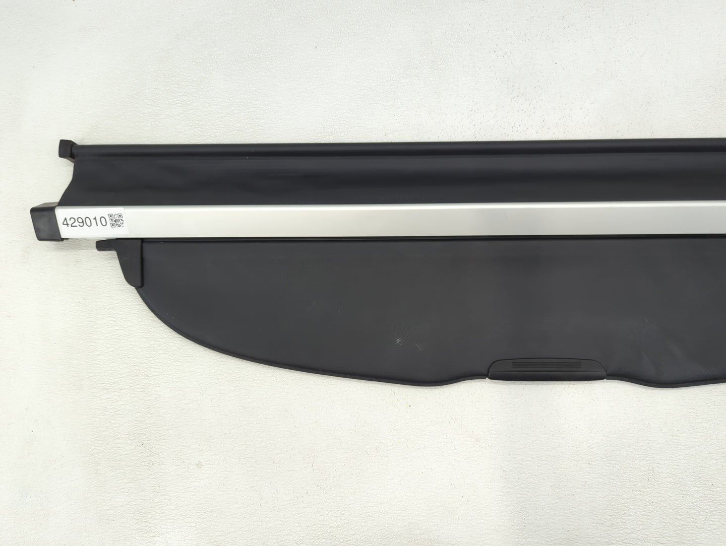 2013 Subaru Legacy Rear Cargo Cover Storage Retractable Shade - Oemusedautoparts1.com