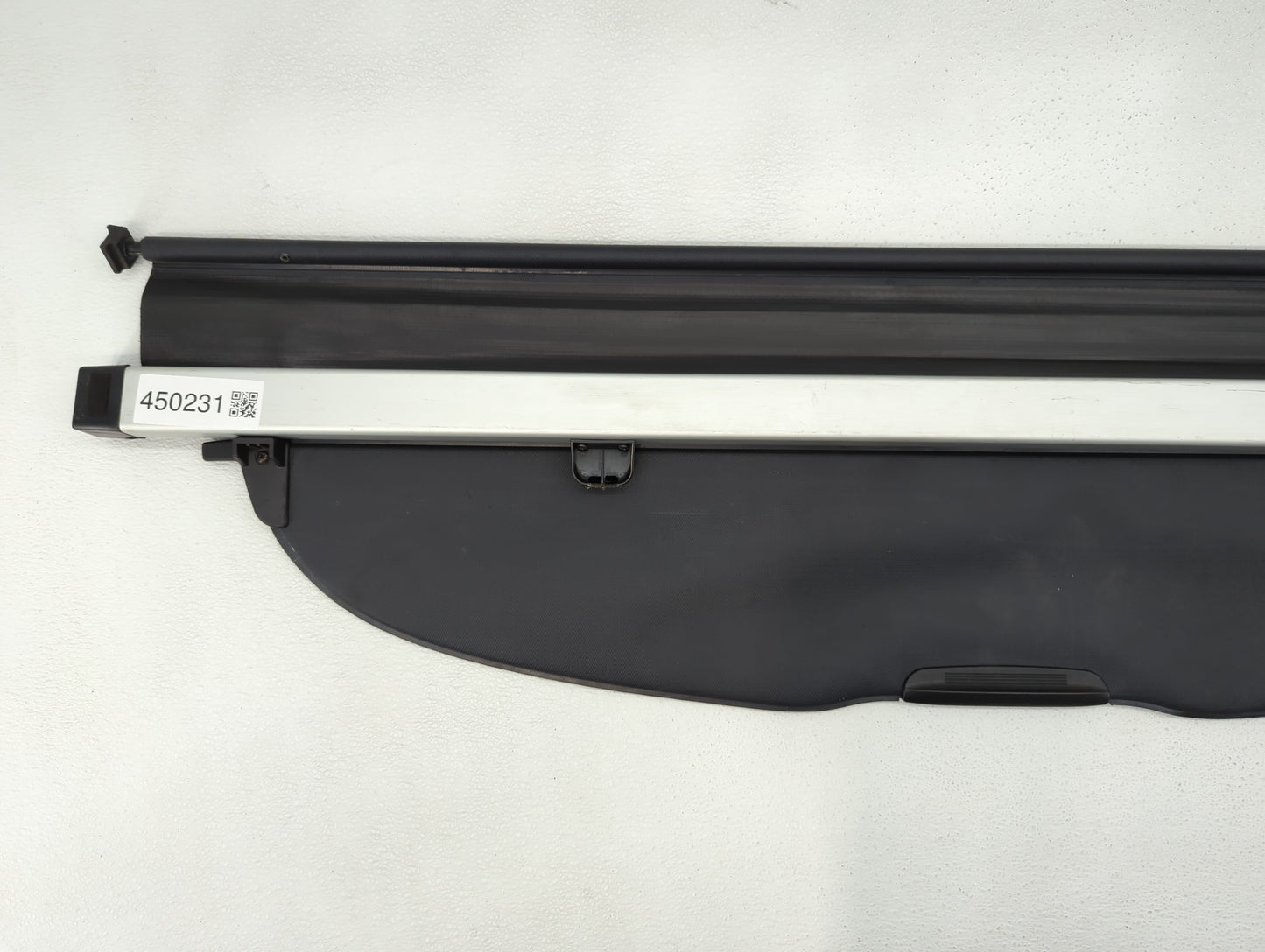 2013 Subaru Legacy Rear Cargo Cover Storage Retractable Shade - Oemusedautoparts1.com