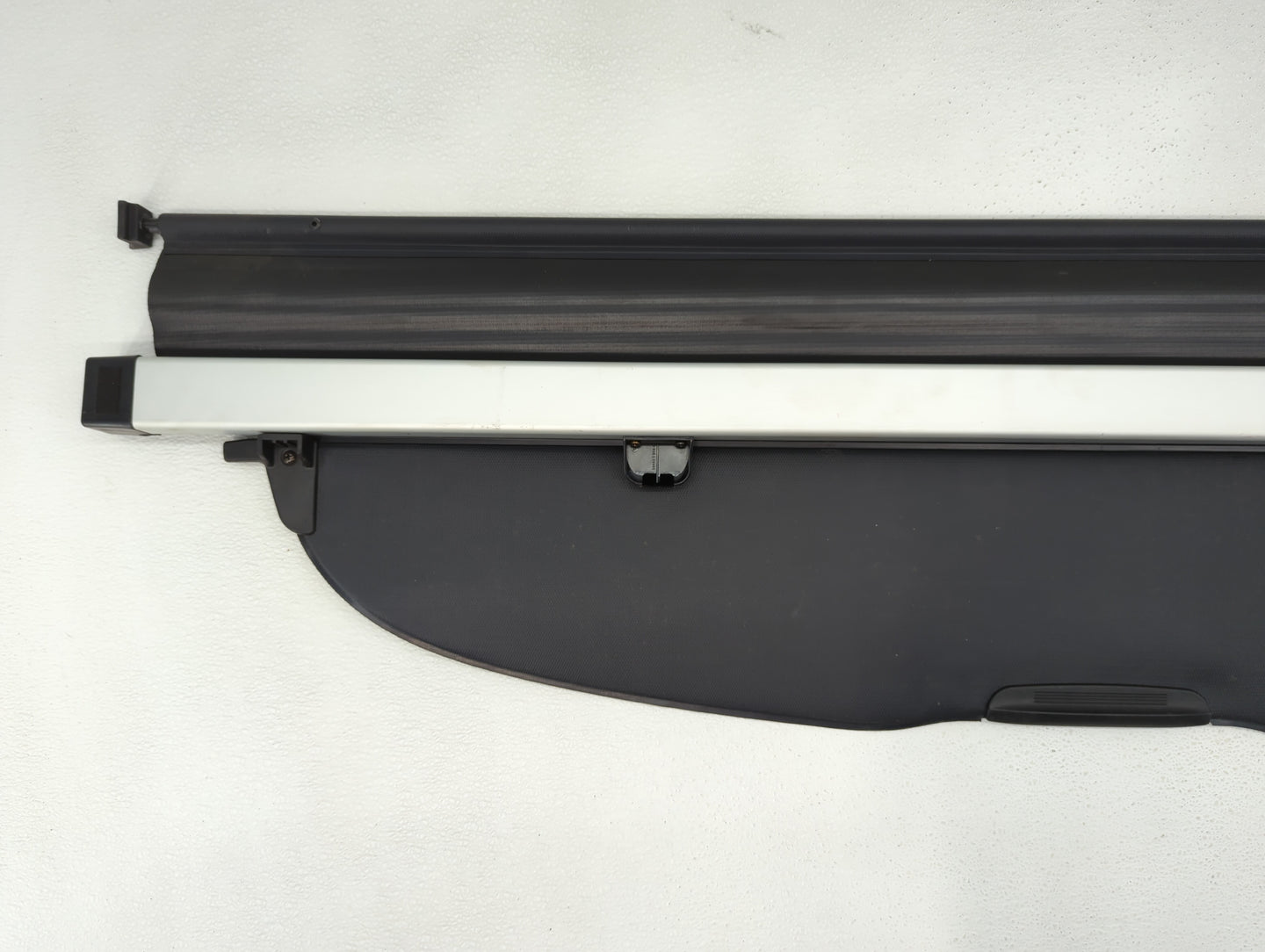2013 Subaru Legacy Rear Cargo Cover Storage Retractable Shade - Oemusedautoparts1.com