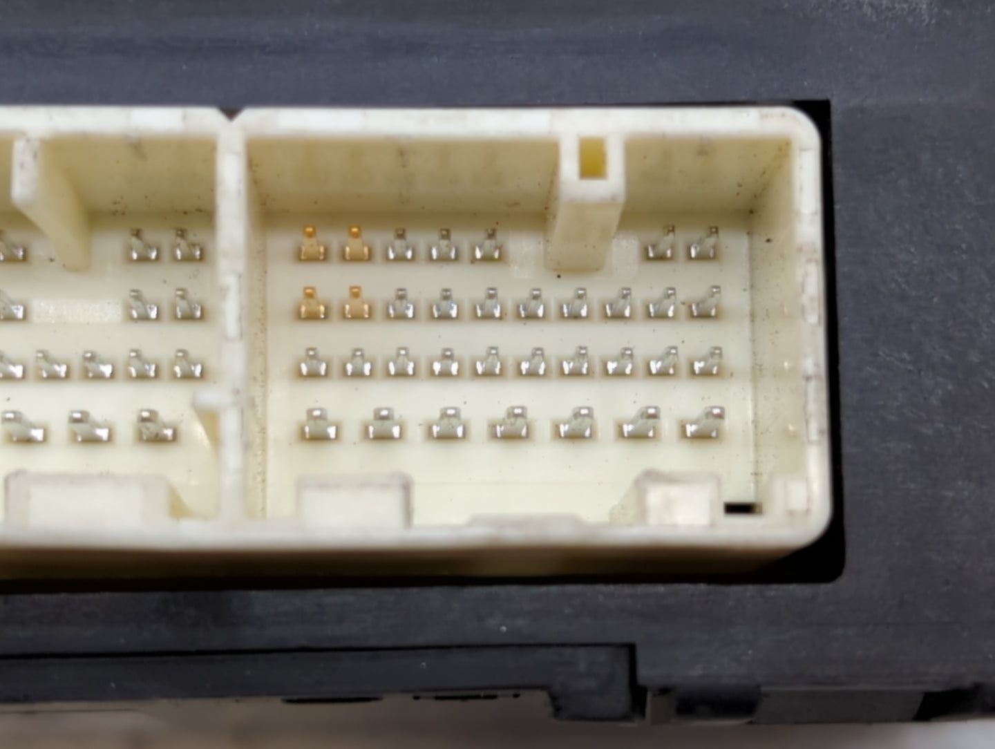 2013-2014 Subaru Legacy PCM Engine Control Computer ECU ECM PCU OEM P/N:22765AE04B 22765AE06E, 22765AE06A Fits Fits 2013 201