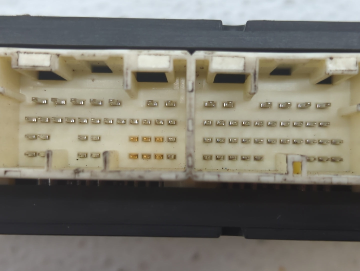 2013-2014 Subaru Legacy PCM Engine Control Computer ECU ECM PCU OEM P/N:22765AE06D 22765AE07C, 22765AE07D Fits Fits 2013 201