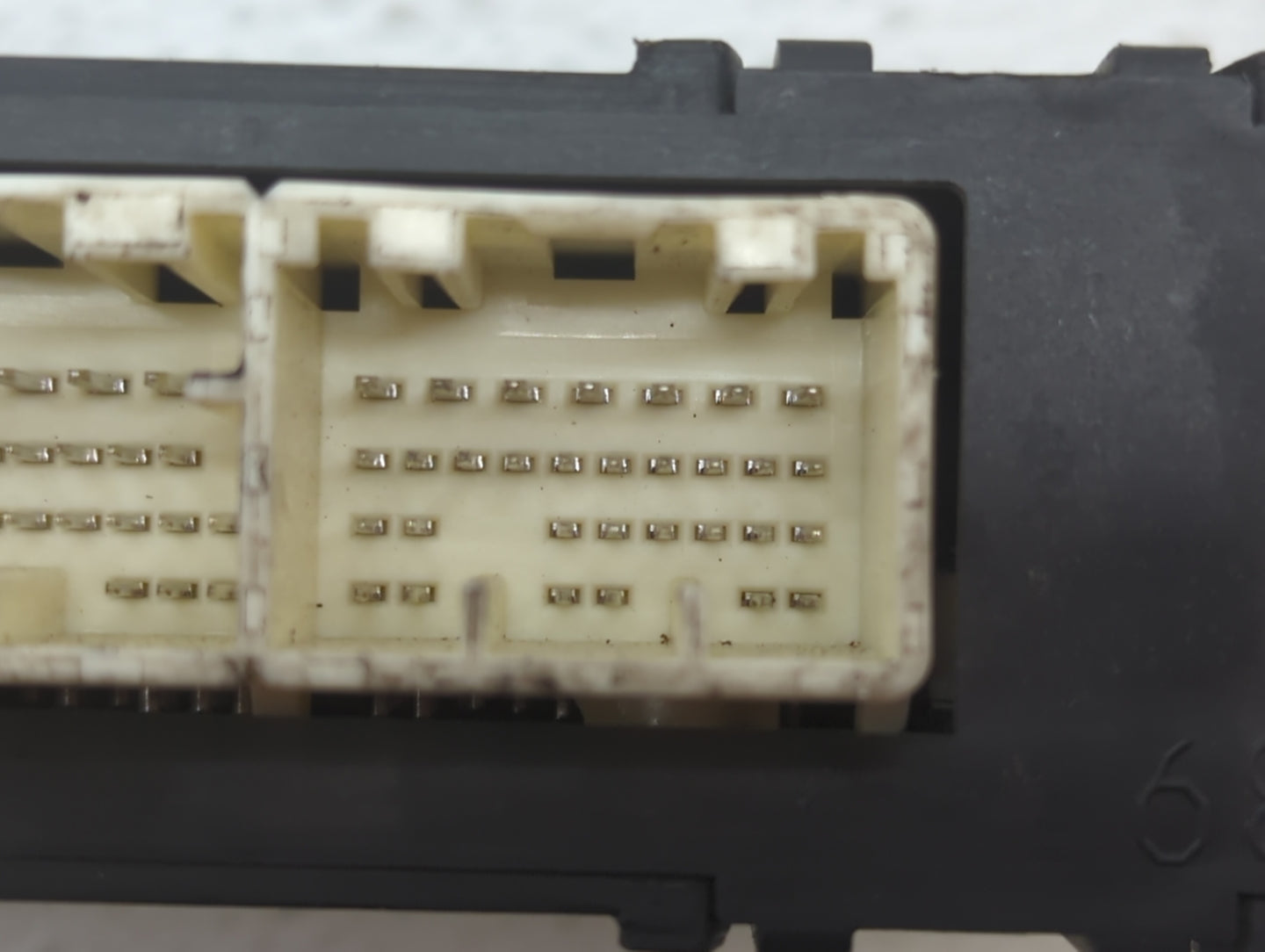 2013-2014 Subaru Legacy PCM Engine Control Computer ECU ECM PCU OEM P/N:22765AE06D 22765AE07C, 22765AE07D Fits Fits 2013 201