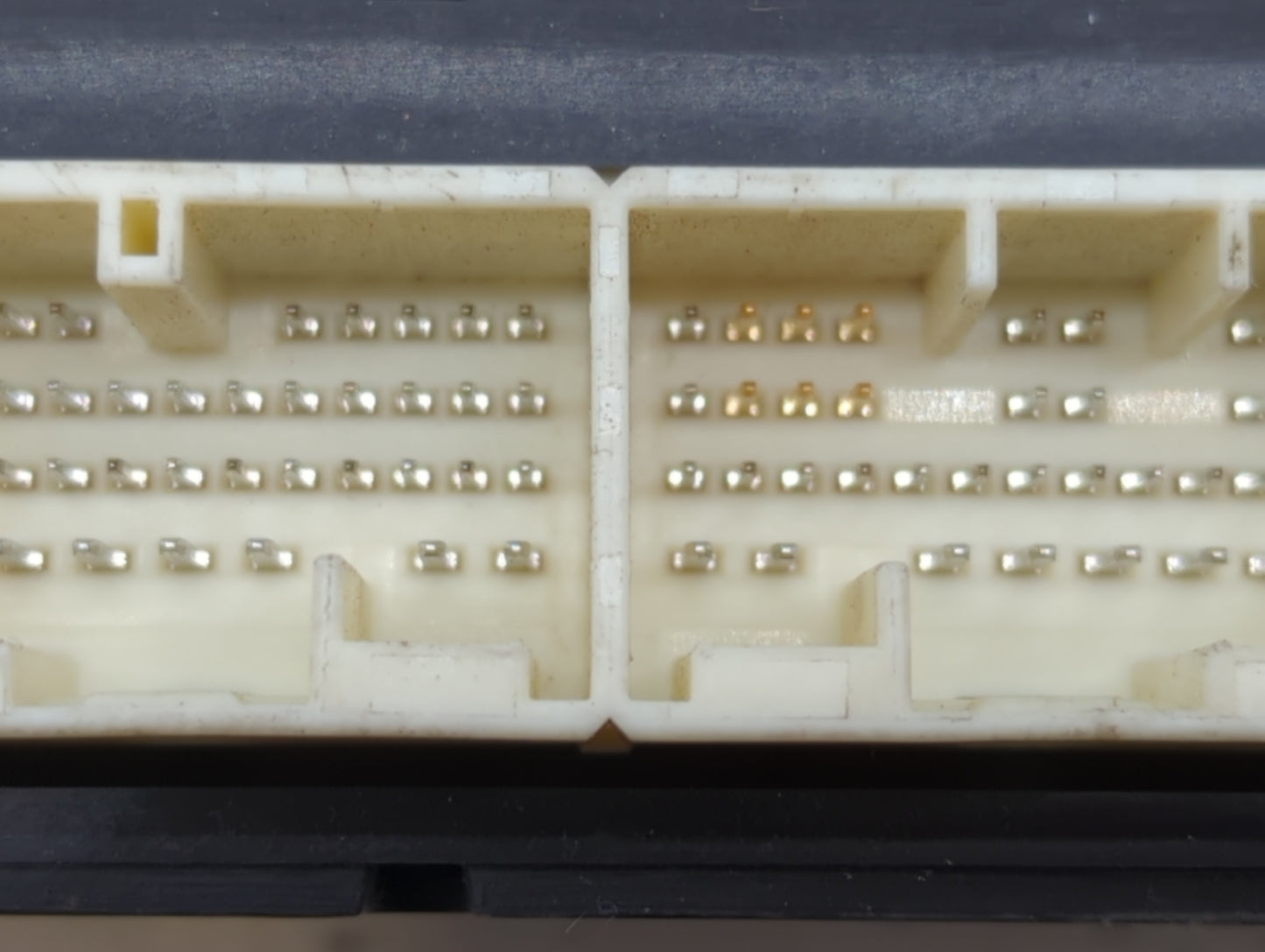 2013-2014 Subaru Legacy PCM Engine Control Computer ECU ECM PCU OEM P/N:22765AE06C 22765AE07C, 22765AE06D Fits Fits 2013 201