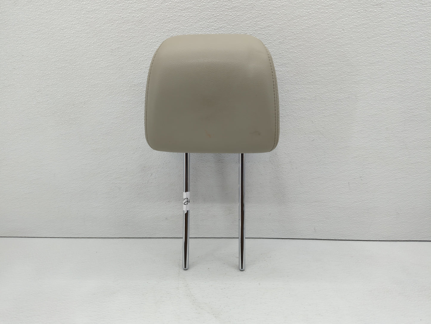 2013-2014 Subaru Legacy Headrest Head Rest Rear Seat Cream - Oemusedautoparts1.com