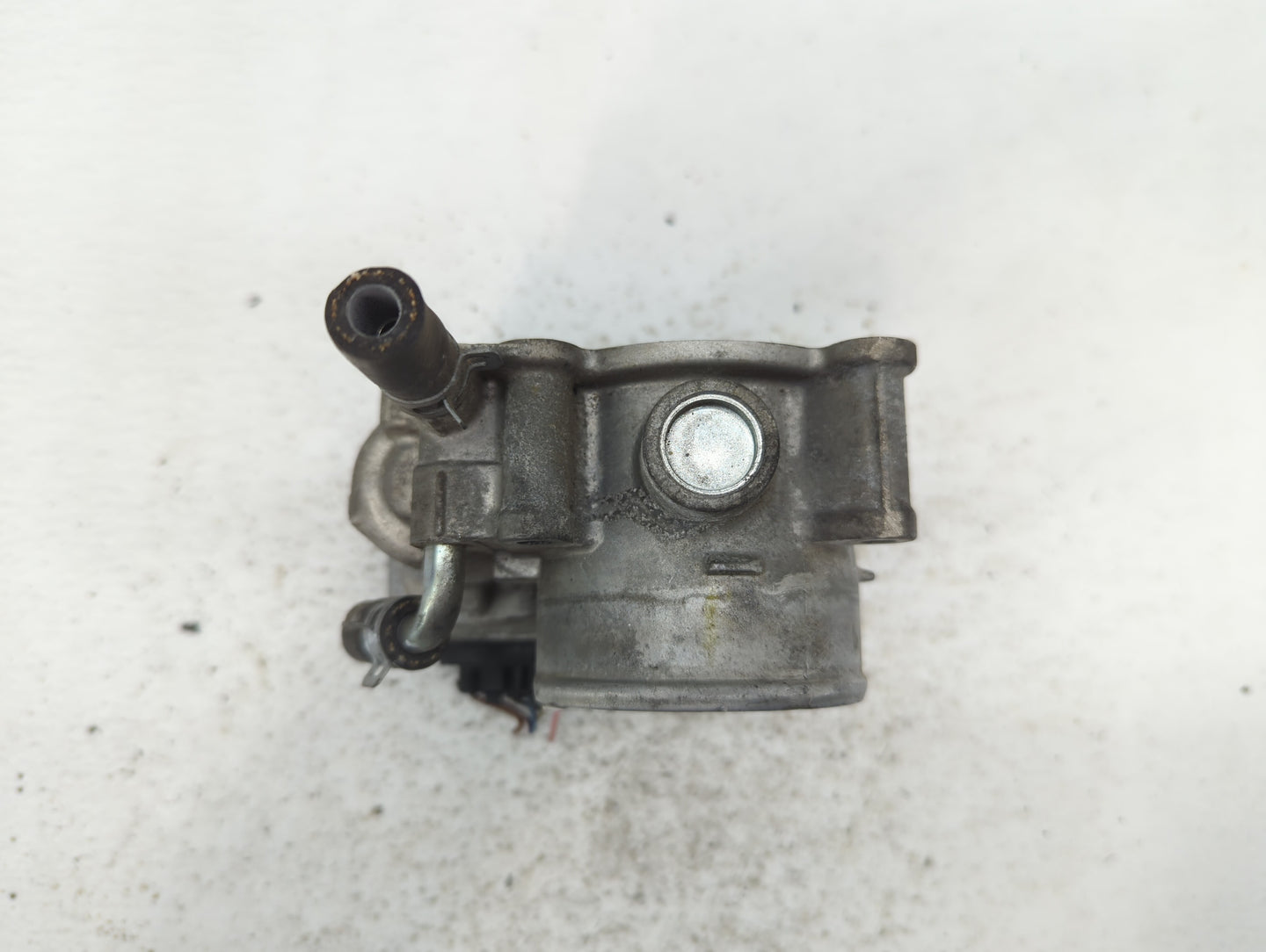 2013-2019 Subaru Legacy Throttle Body P/N:4016 1780 Fits Fits 2013 2014 2015 2016 2017 2018 2019 OEM Used Auto Parts - Oemus