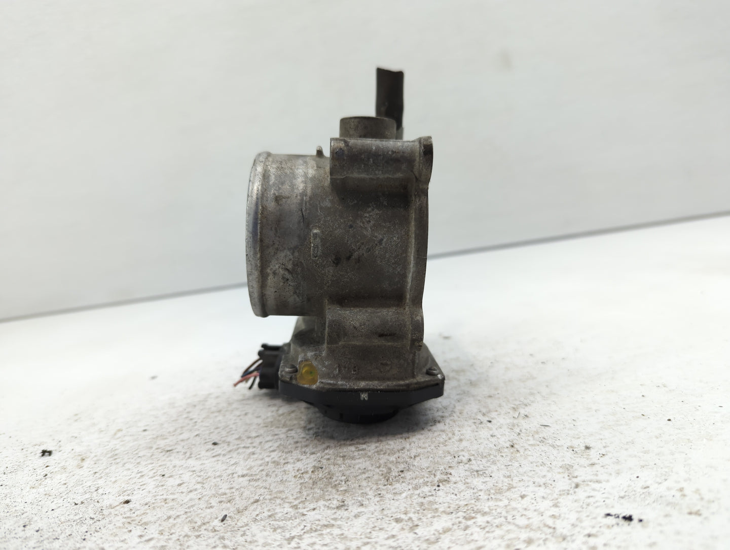 2013-2019 Subaru Legacy Throttle Body P/N:4016 1780 Fits Fits 2013 2014 2015 2016 2017 2018 2019 OEM Used Auto Parts - Oemus