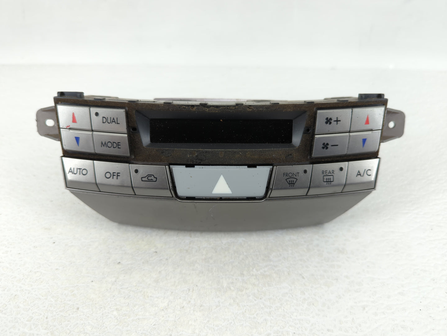 2010-2014 Subaru Legacy Climate Control Module Temperature AC/Heater Replacement P/N:72311AJ08A 72311AJ03A Fits OEM Used Aut
