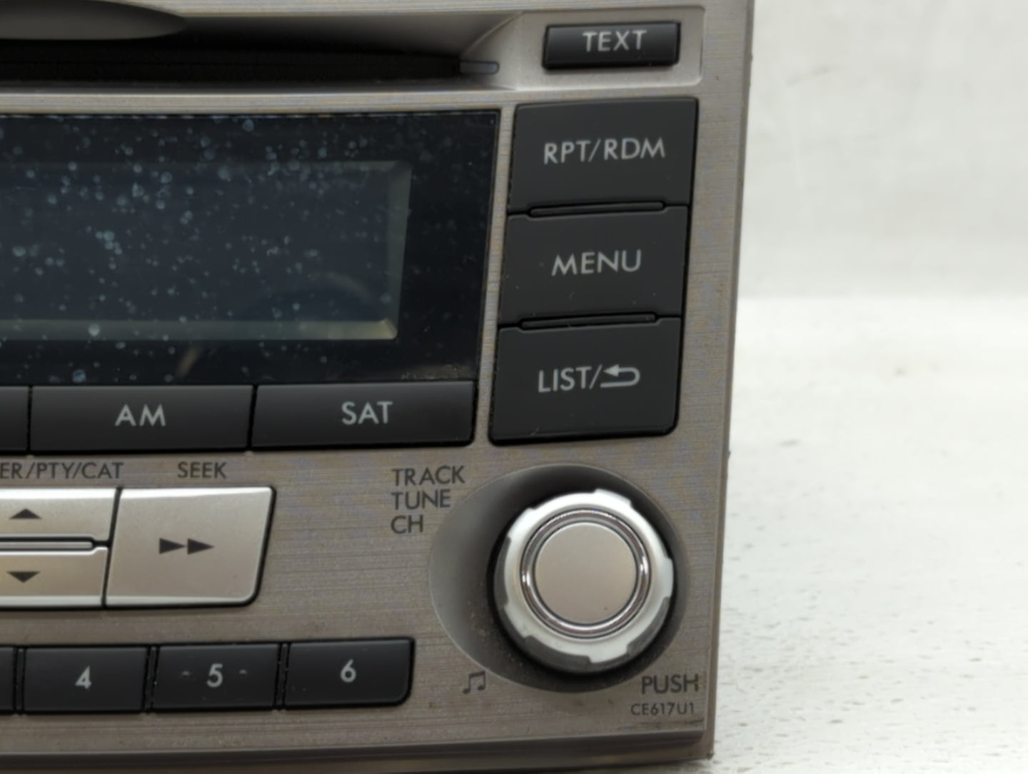 2012-2014 Subaru Legacy Am Fm Cd Player Radio Receiver - Oemusedautoparts1.com