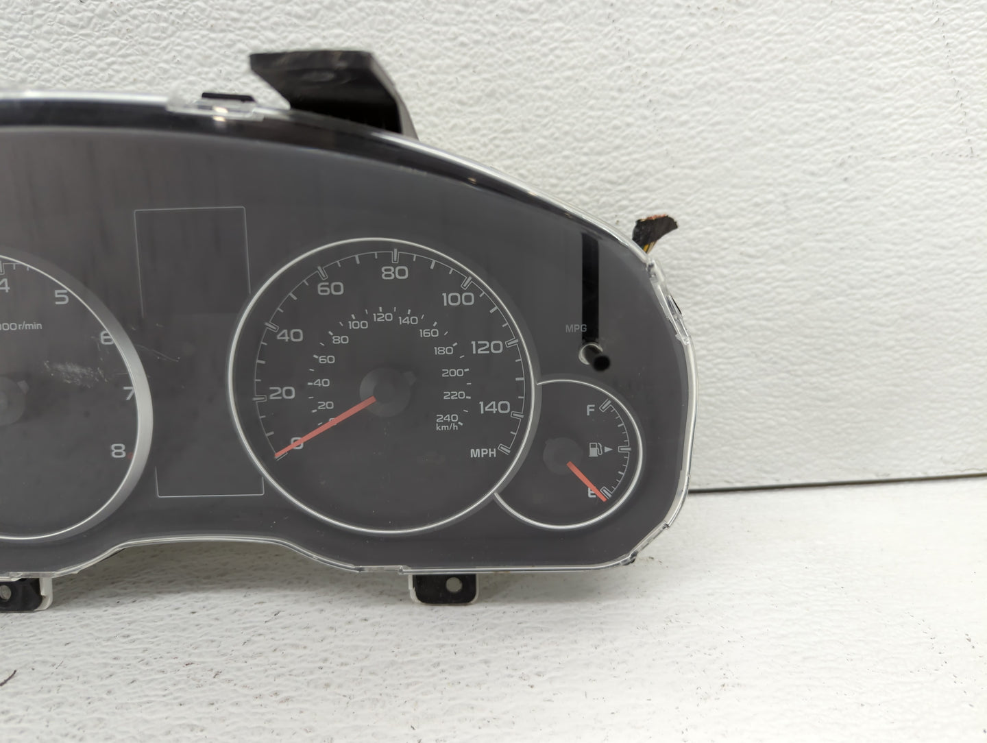 2013-2014 Subaru Legacy Instrument Cluster Speedometer Gauges P/N:85004AJ01A Fits Fits 2013 2014 OEM Used Auto Parts - Oemus