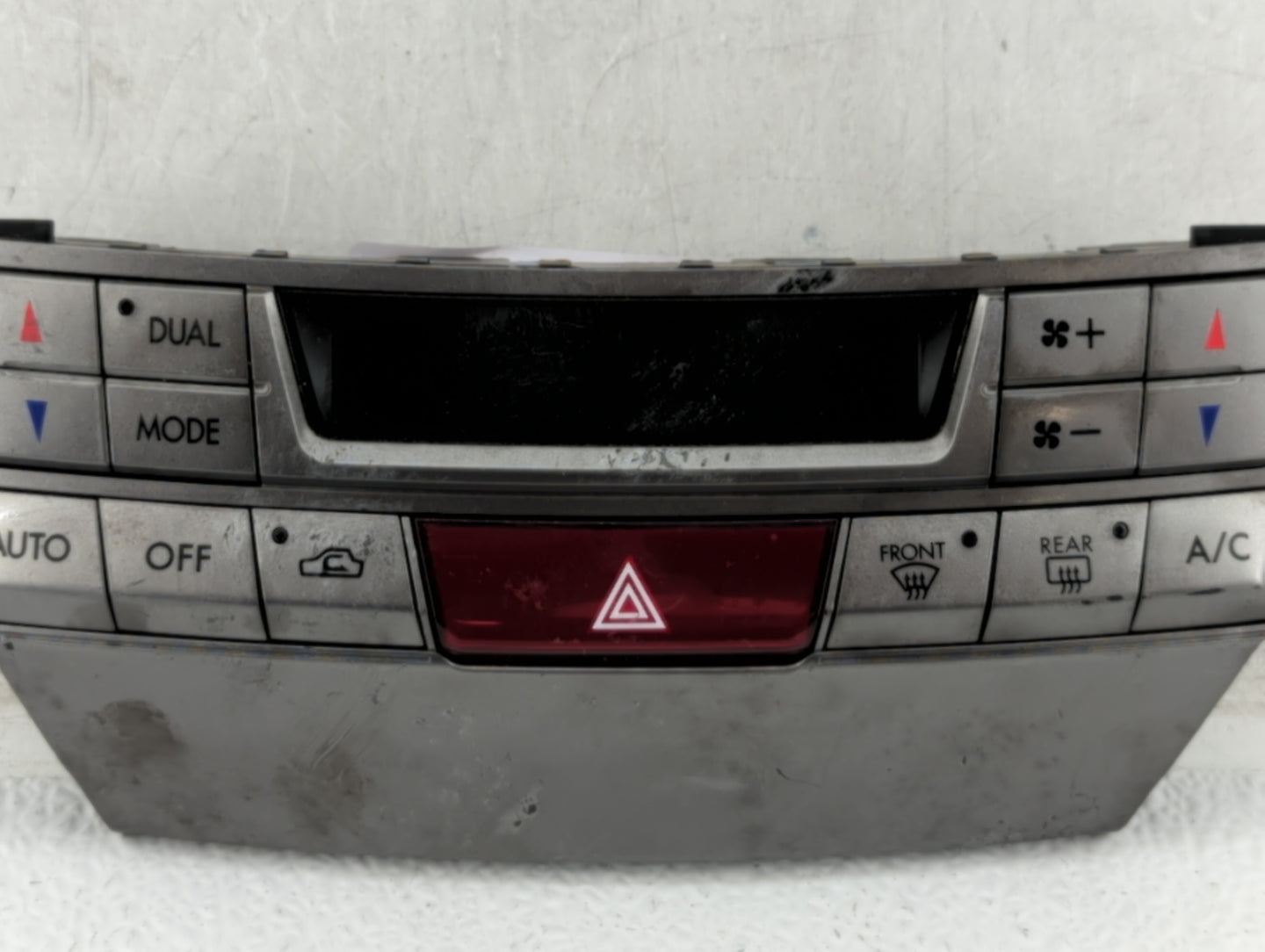 2010-2014 Subaru Legacy Climate Control Module Temperature AC/Heater Replacement P/N:72311AJ03A Fits Fits 2010 2011 2012 201