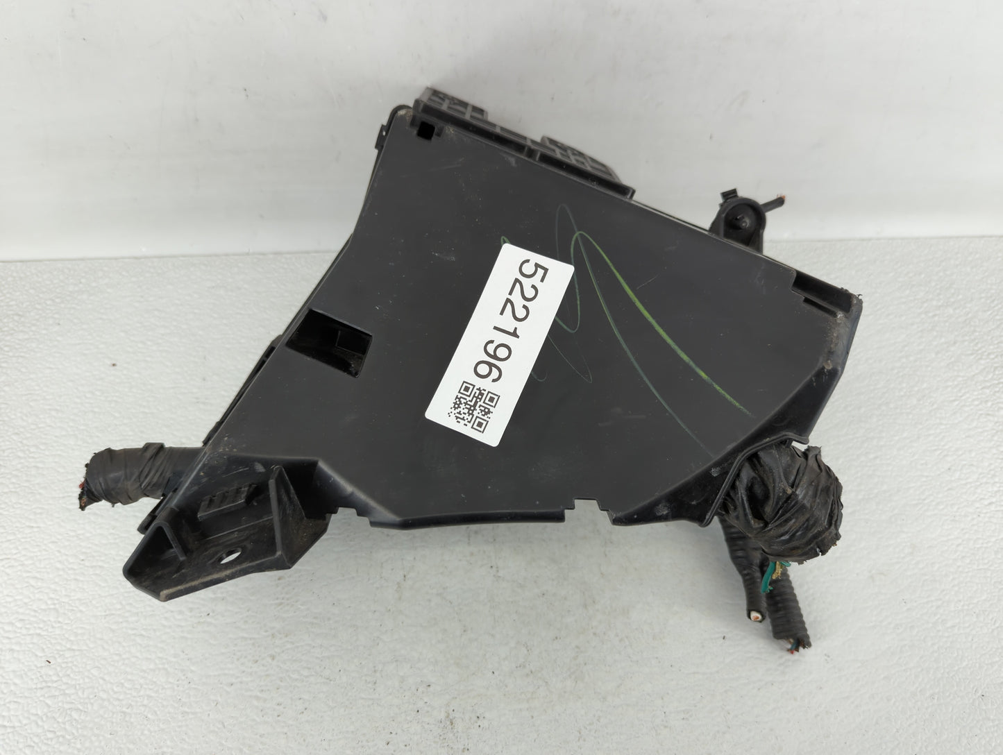 2010-2014 Subaru Legacy Fusebox Fuse Box Panel Relay Module P/N:MB503200B Fits Fits 2010 2011 2012 2013 2014 OEM Used Auto P