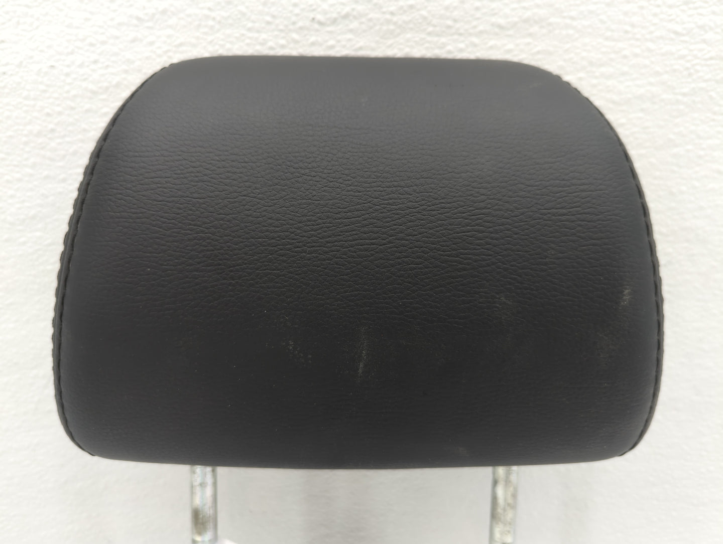 2013-2014 Subaru Legacy Headrest Head Rest Front Driver Passenger Seat - Oemusedautoparts1.com