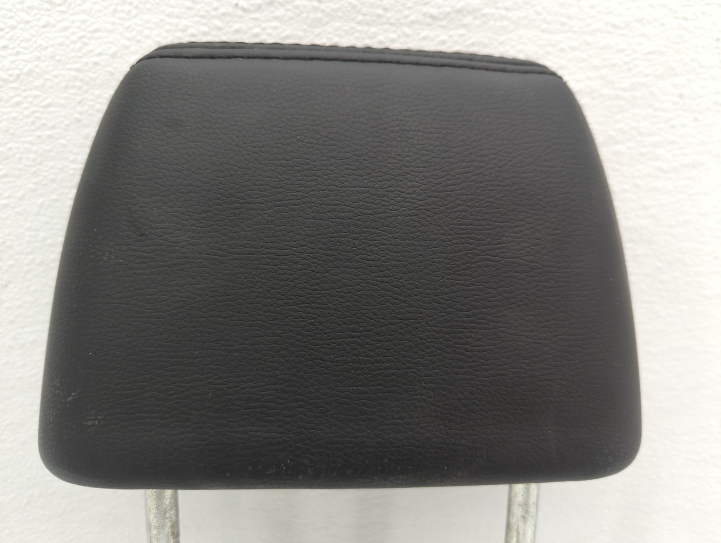 2013-2014 Subaru Legacy Headrest Head Rest Front Driver Passenger Seat - Oemusedautoparts1.com