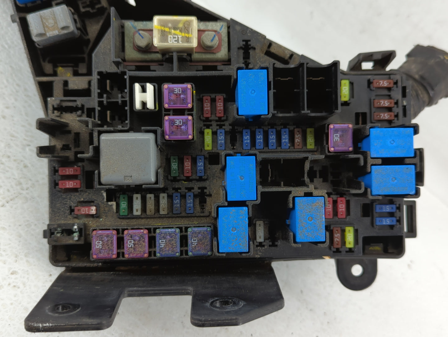 2010-2014 Subaru Legacy Fusebox Fuse Box Panel Relay Module P/N:MB503200B Fits Fits 2010 2011 2012 2013 2014 OEM Used Auto P