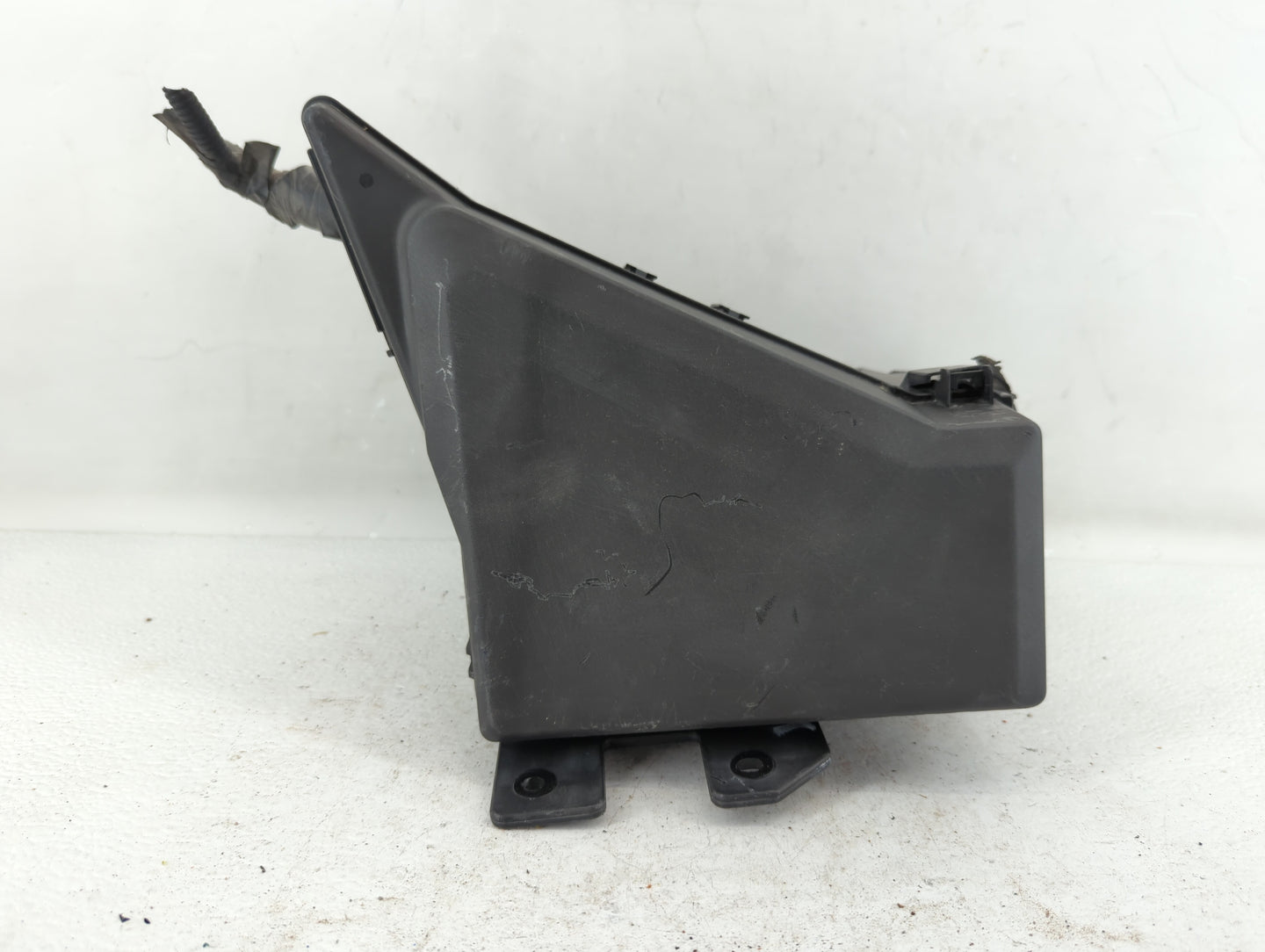 2010-2014 Subaru Legacy Fusebox Fuse Box Panel Relay Module P/N:MB503202B Fits Fits 2010 2011 2012 2013 2014 OEM Used Auto P