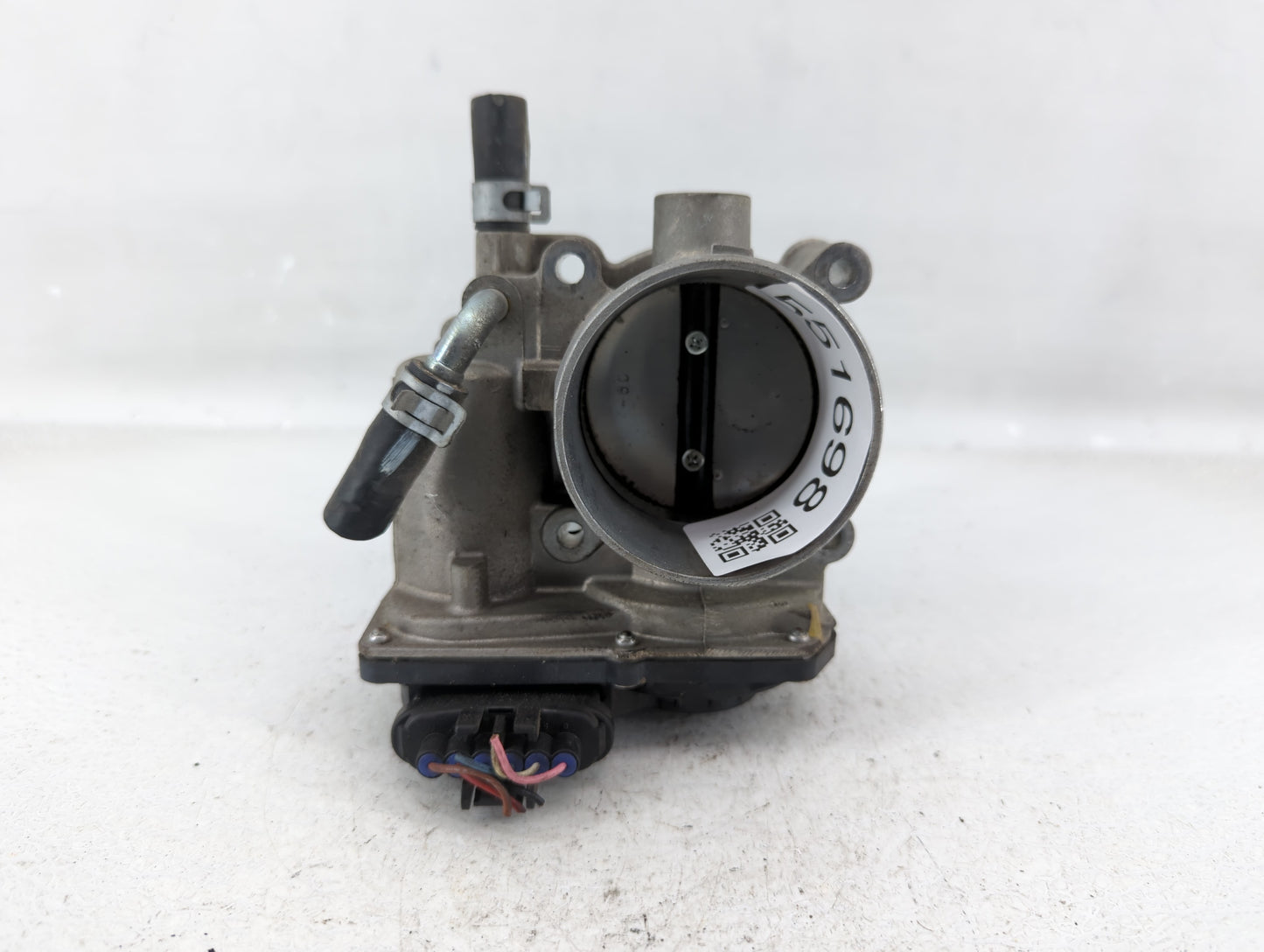 2013-2019 Subaru Legacy Throttle Body P/N:16112AA38A Fits Fits 2013 2014 2015 2016 2017 2018 2019 OEM Used Auto Parts - Oemu