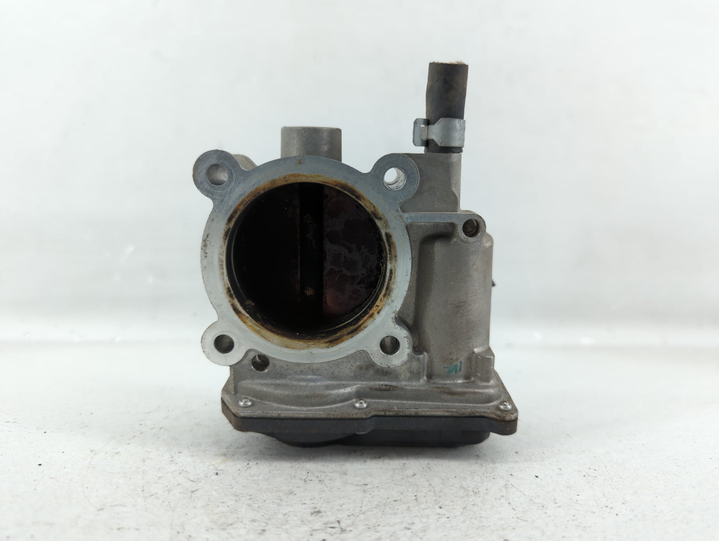 2013-2019 Subaru Legacy Throttle Body P/N:16112AA38A Fits Fits 2013 2014 2015 2016 2017 2018 2019 OEM Used Auto Parts - Oemu