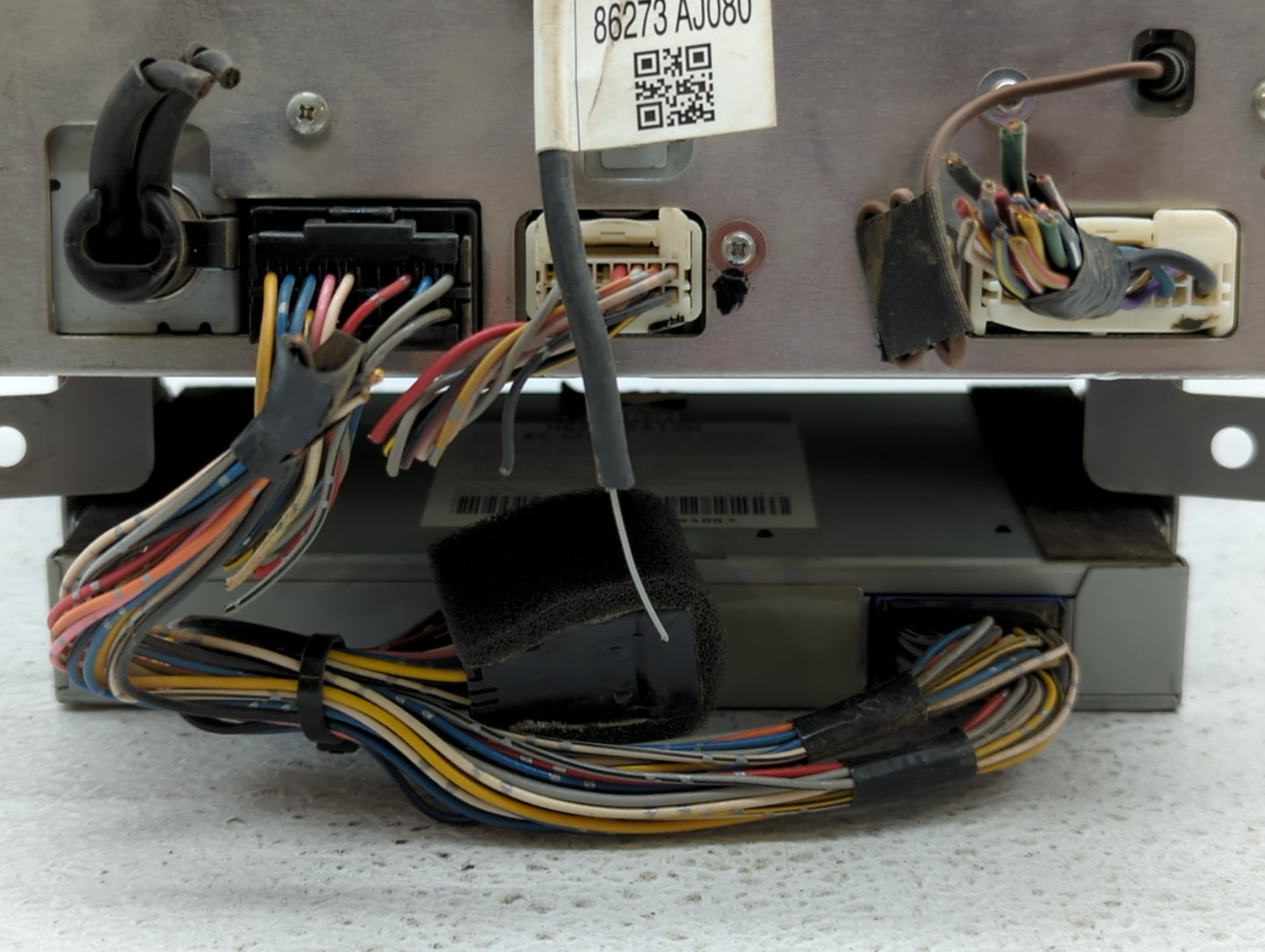 2012-2014 Subaru Legacy Am Fm Cd Player Radio Receiver - Oemusedautoparts1.com