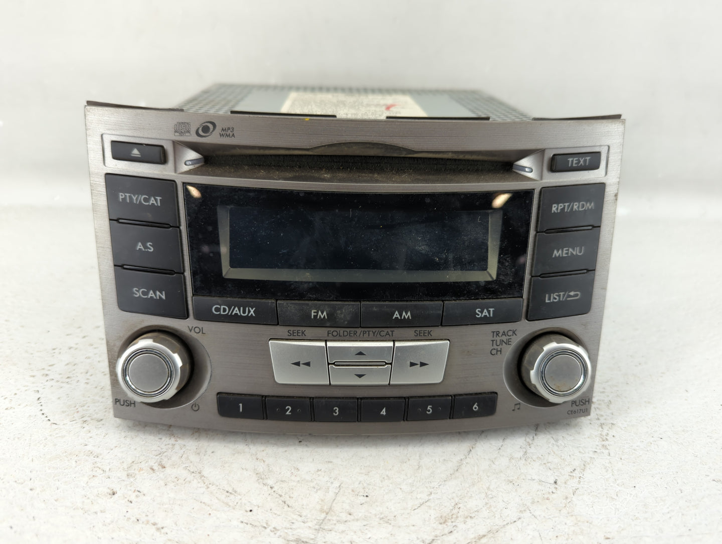 2012-2014 Subaru Legacy Am Fm Cd Player Radio Receiver - Oemusedautoparts1.com