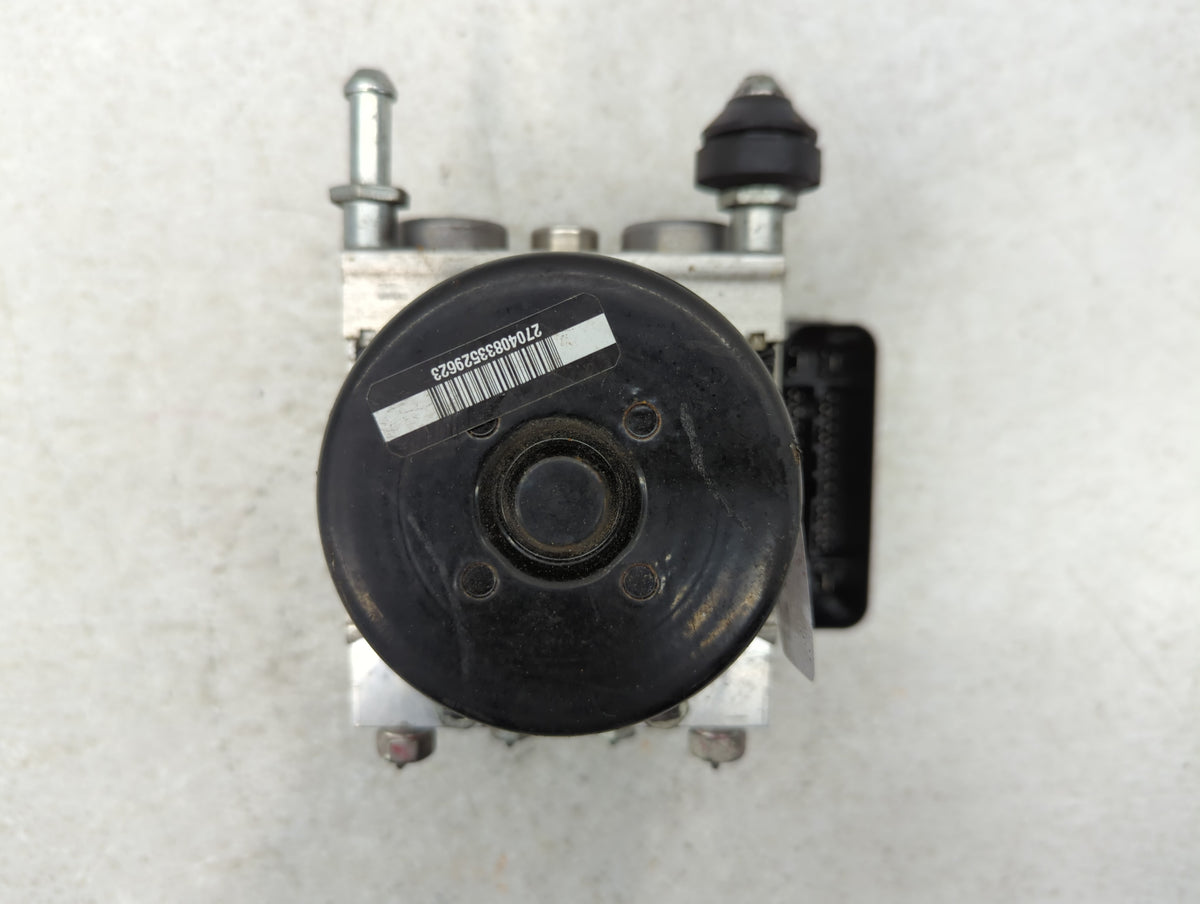 2013-2014 Subaru Legacy Anti-Lock Brake ABS Pump Module Actuator OEM P/N:27536AJ03A Fits Fits 2013 2014 OEM Used Auto Parts 