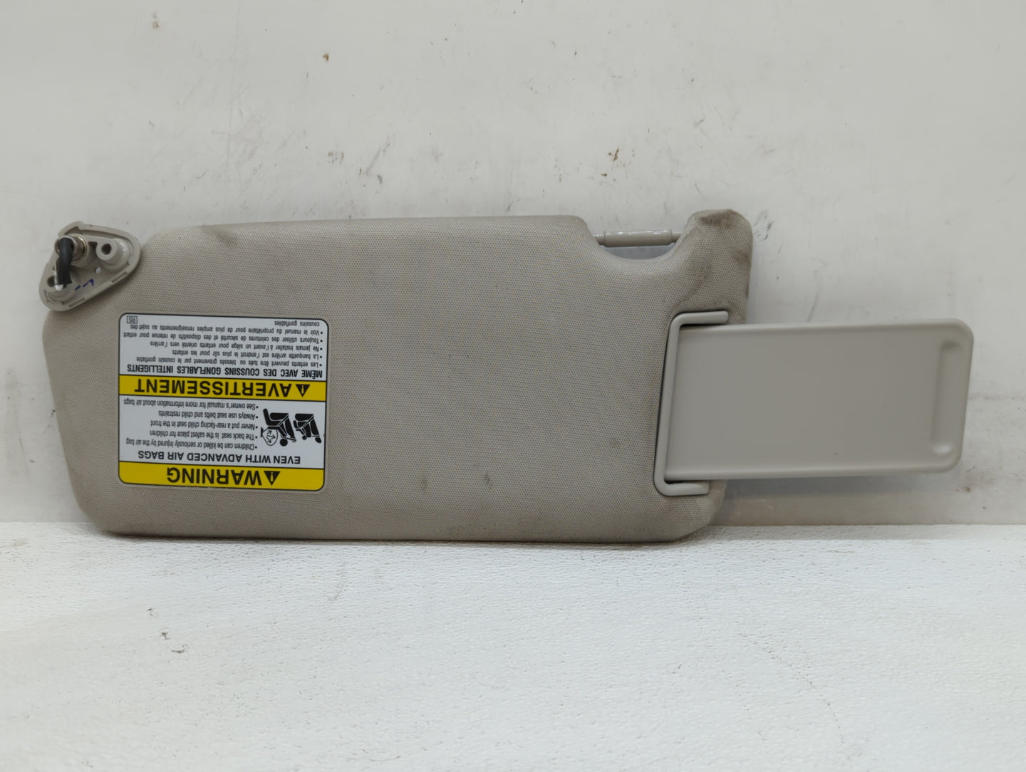 2010-2014 Subaru Legacy Sun Visor Shade Replacement Passenger Right Mirror Fits Fits 2010 2011 2012 2013 2014 OEM Used Auto 
