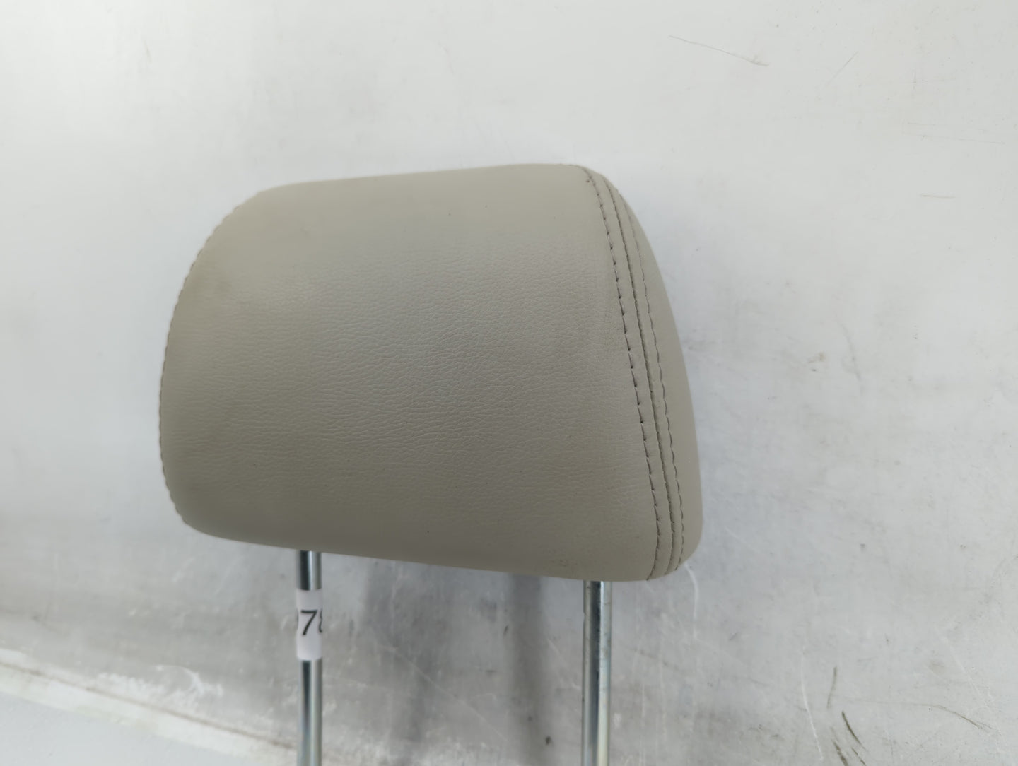 2013 Subaru Legacy Headrest Head Rest Rear Seat Fits OEM Used Auto Parts - Oemusedautoparts1.com