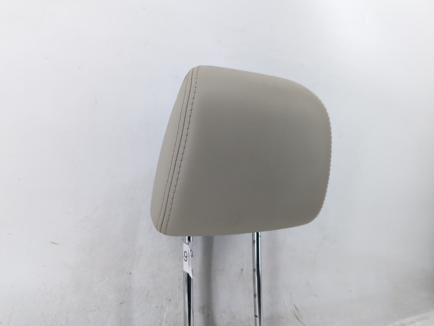 2013 Subaru Legacy Headrest Head Rest Front Driver Passenger Seat Fits OEM Used Auto Parts - Oemusedautoparts1.com