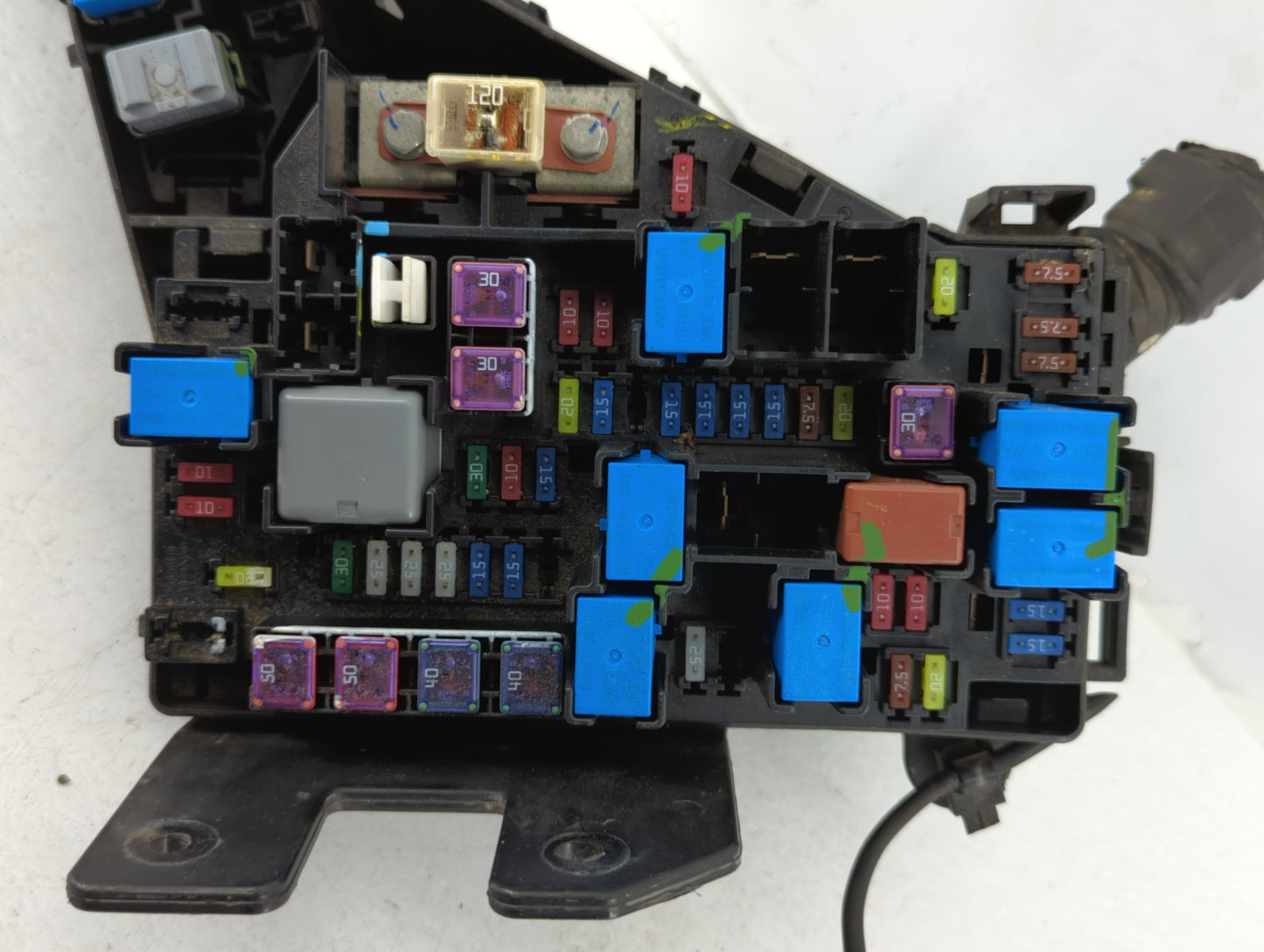 2010-2014 Subaru Legacy Fusebox Fuse Box Panel Relay Module P/N:MB503202B Fits Fits 2010 2011 2012 2013 2014 OEM Used Auto P