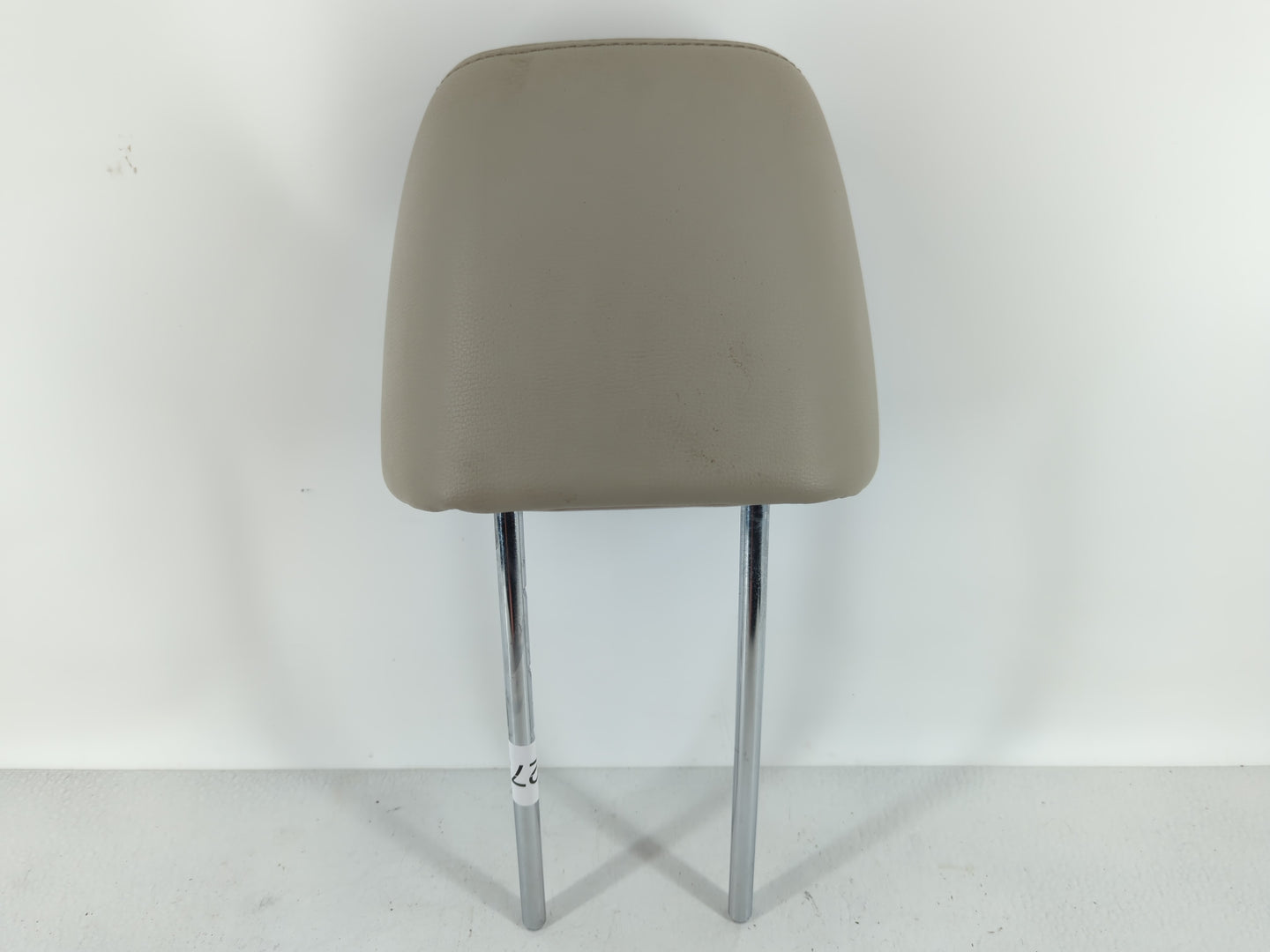 2013 Subaru Legacy Headrest Head Rest Front Driver Passenger Seat - Oemusedautoparts1.com