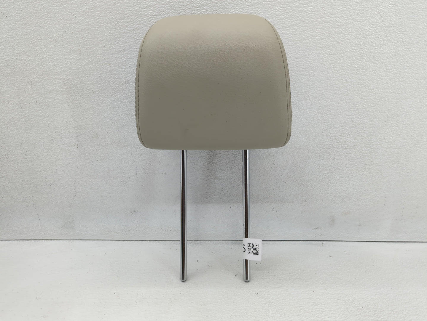 2013-2014 Subaru Legacy Headrest Head Rest Front Driver Passenger Seat Fits Fits 2013 2014 OEM Used Auto Parts - Oemusedauto