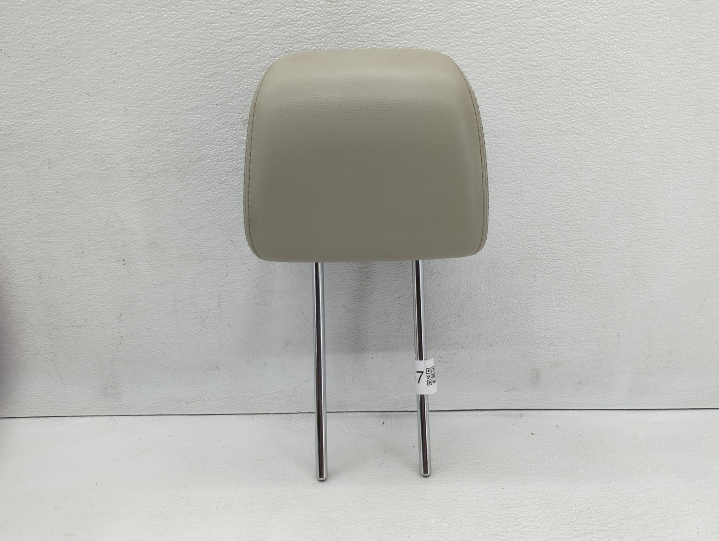 2013 Subaru Legacy Headrest Head Rest Front Driver Passenger Seat Fits OEM Used Auto Parts - Oemusedautoparts1.com
