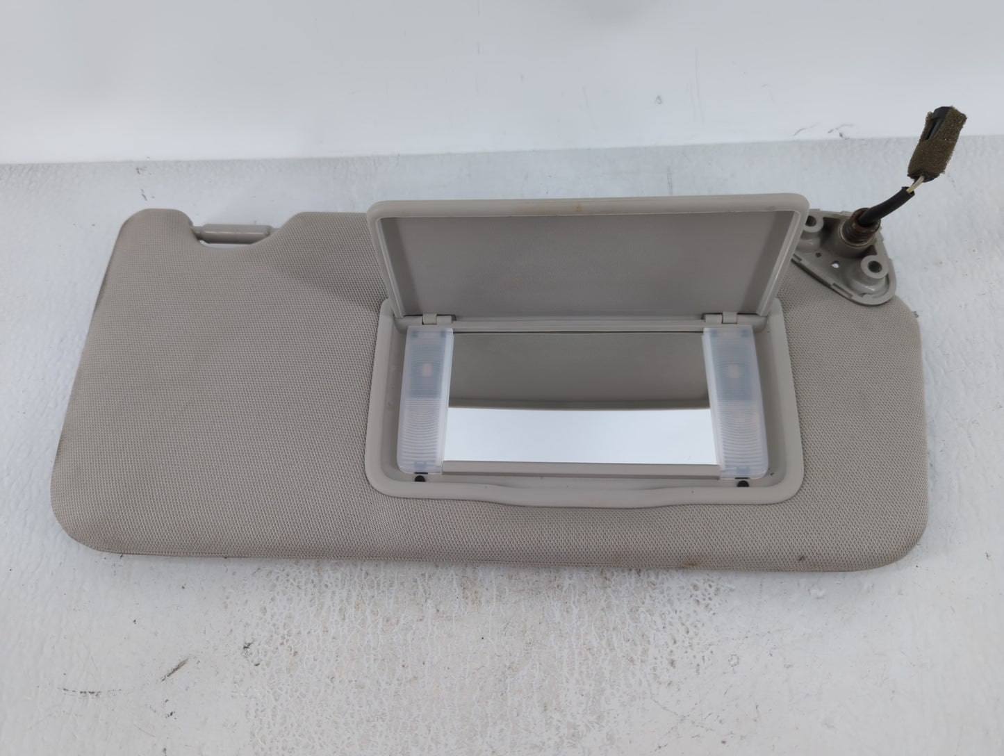 2010-2014 Subaru Legacy Sun Visor Shade Replacement Passenger Right Mirror Fits Fits 2010 2011 2012 2013 2014 OEM Used Auto 