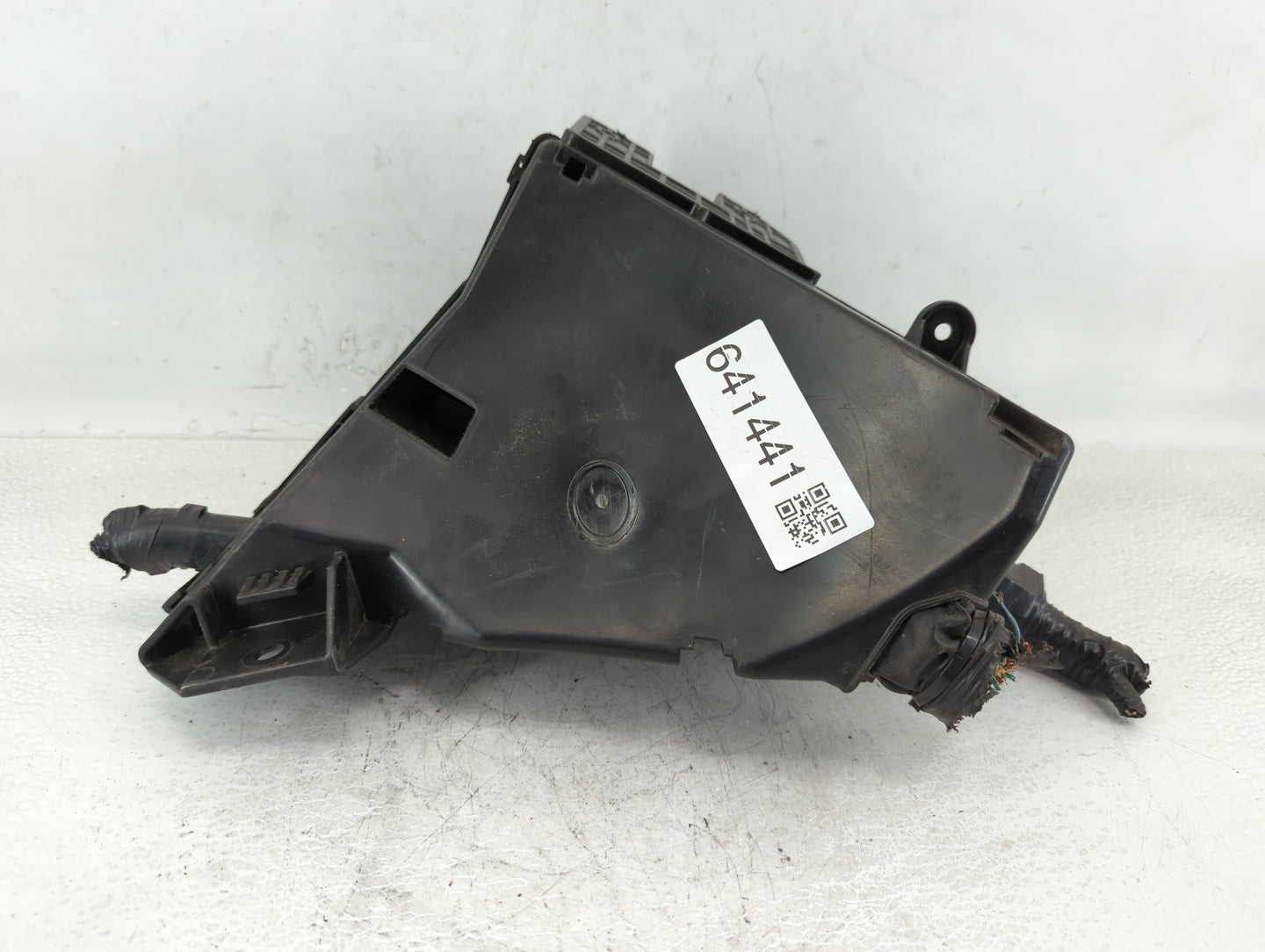 2010-2014 Subaru Legacy Fusebox Fuse Box Panel Relay Module P/N:MB50320 2B Fits Fits 2010 2011 2012 2013 2014 OEM Used Auto 