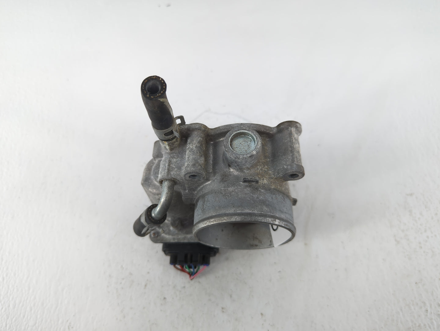 2013-2019 Subaru Legacy Throttle Body P/N:8T02 1780-01438 16112AA38A Fits Fits 2013 2014 2015 2016 2017 2018 2019 OEM Used A