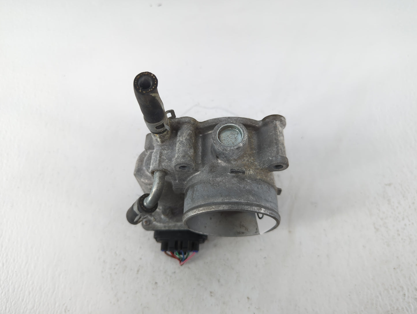 2013-2019 Subaru Legacy Throttle Body P/N:8T02 1780-01438 16112AA38A Fits Fits 2013 2014 2015 2016 2017 2018 2019 OEM Used A
