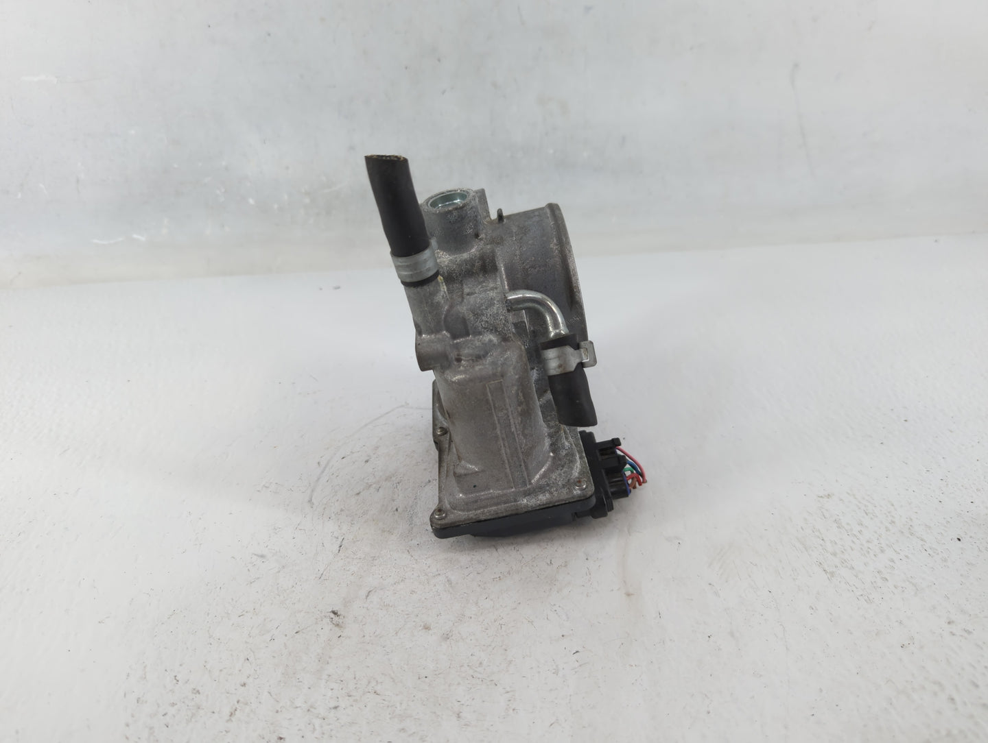 2013-2019 Subaru Legacy Throttle Body P/N:8T02 1780-01438 16112AA38A Fits Fits 2013 2014 2015 2016 2017 2018 2019 OEM Used A