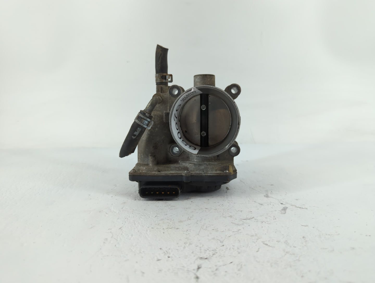 2013-2019 Subaru Legacy Throttle Body P/N:16112AA38A Fits Fits 2013 2014 2015 2016 2017 2018 2019 OEM Used Auto Parts - Oemu