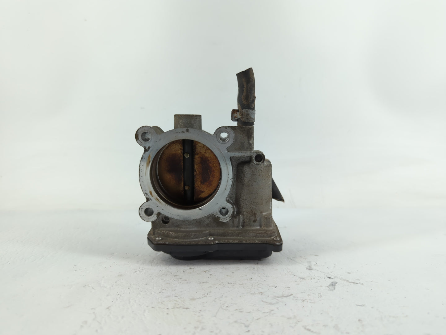 2013-2019 Subaru Legacy Throttle Body P/N:16112AA38A Fits Fits 2013 2014 2015 2016 2017 2018 2019 OEM Used Auto Parts - Oemu